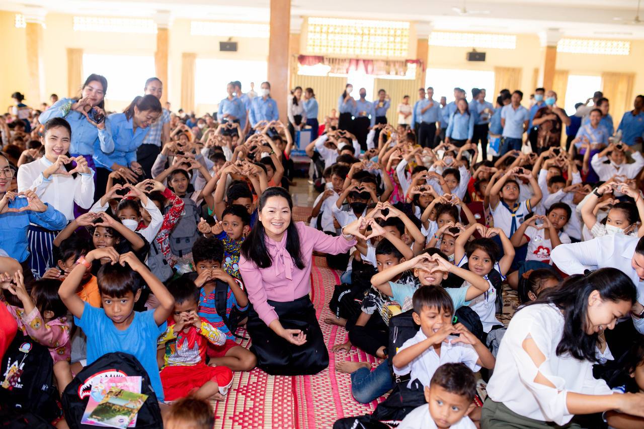 កុមារ ស្ថិតនៅក្នុងវ័យមួយ ដែលទាមទារ ឱ្យមានការយកចិត្តទុកដាក់ឱ្យបានគ្រប់គ្រាន់ពីអាណាព្យាបាល និងឪពុកម្តាយ